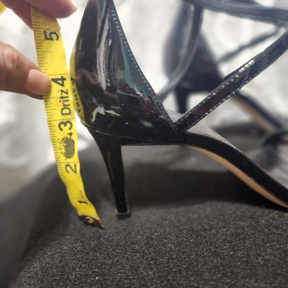 Michael Kors black patent leather strappy 3" heel size 8.5M  NWOT - Picture 2 of 5